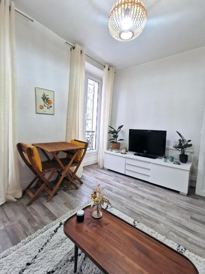 Ferienwohnung Appt Cosy Chic, 4 Couchages + Lit Bebe, Paris 12E Exterior foto